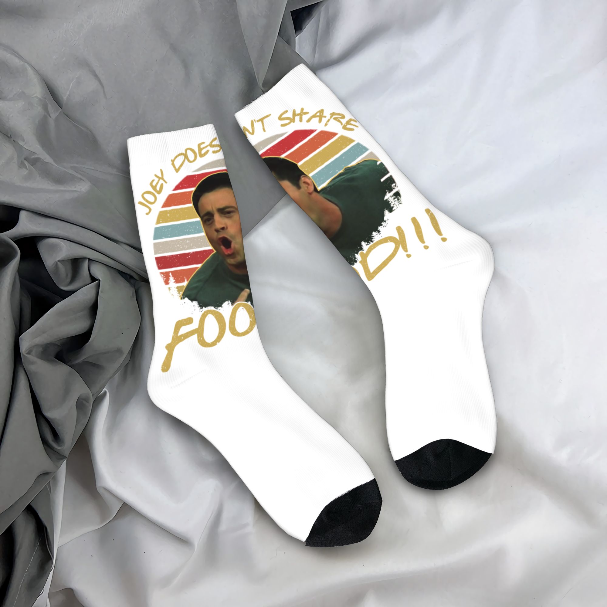 Custom Friends Tv Show Men Wom – No Show Sock Women Bewertung und Preis